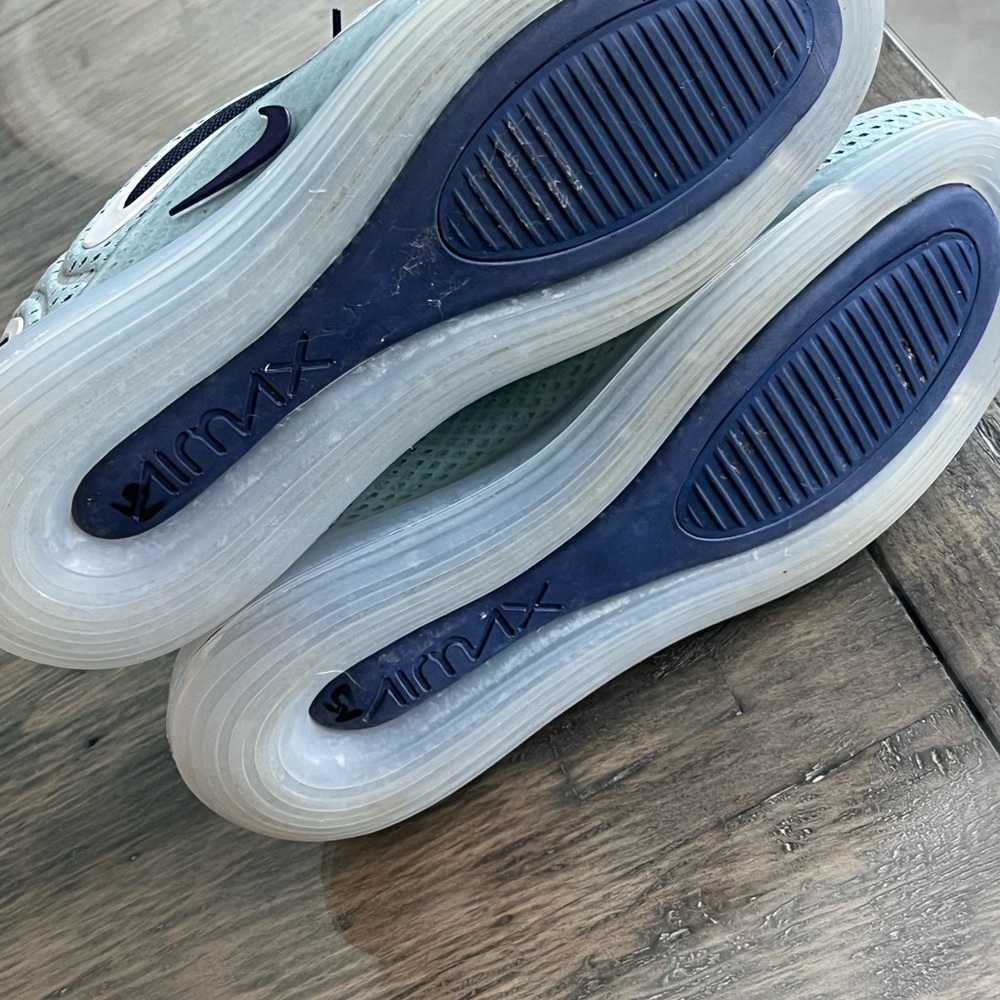 Nike Air Max 720 🏃‍♀️ - Picture 5 of 8
